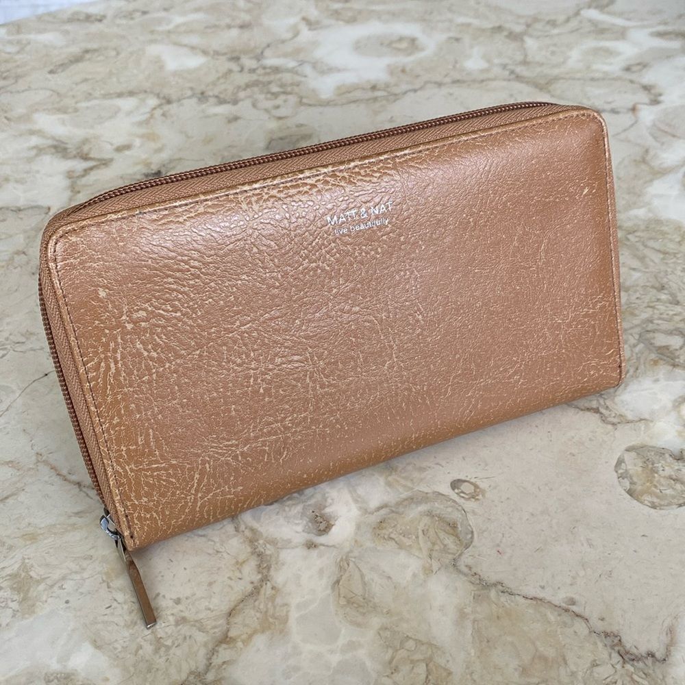 Matt & Nat Large Central Zip Around Vegan Wallet